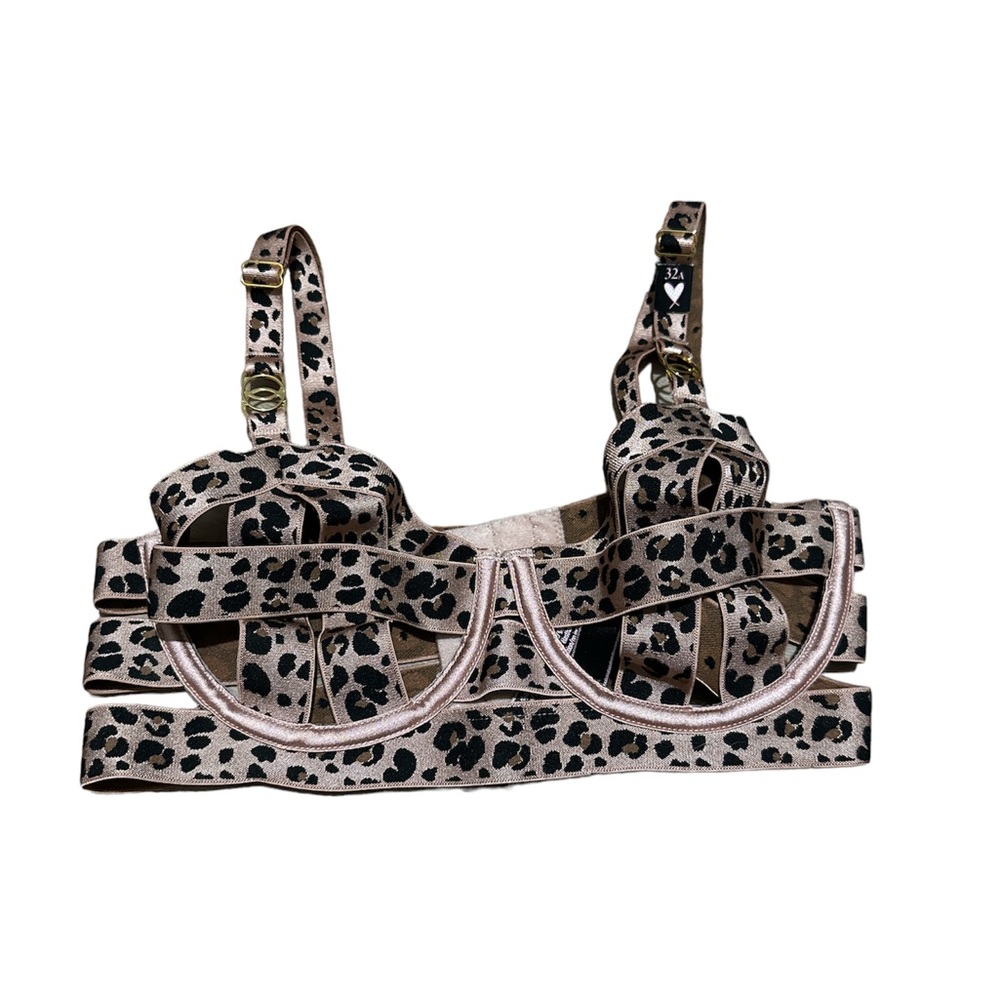 NEW Victoria Secret Leopard Luxe Lined Bra 32A